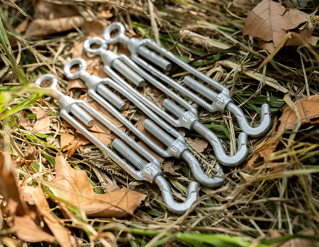 turning buckle